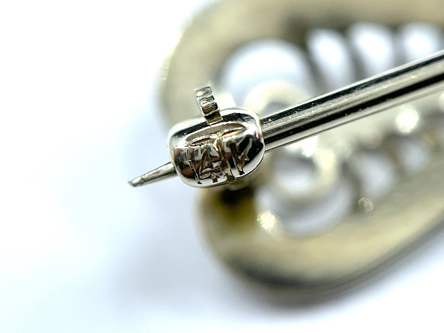 Edwardian Era Antique Sapphire Brooch in 14K White Gold