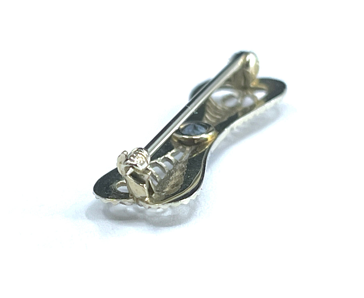 Edwardian Era Antique Sapphire Brooch in 14K White Gold