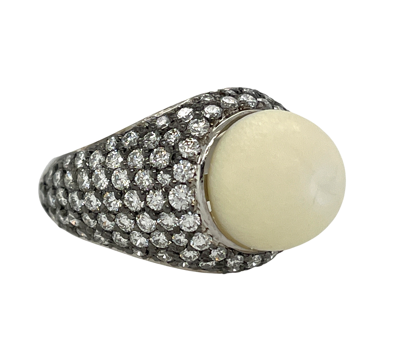 GIA 8.64 ct. Natural Tridacna Pearl & Diamond Ring in Platinum