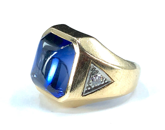 Lab Created Sugarloaf Sapphire and Diamond Ring in 14K Gold