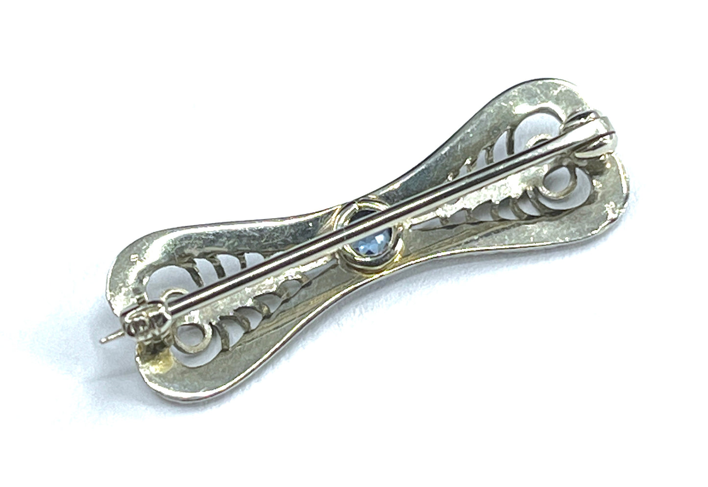 Edwardian Era Antique Sapphire Brooch in 14K White Gold