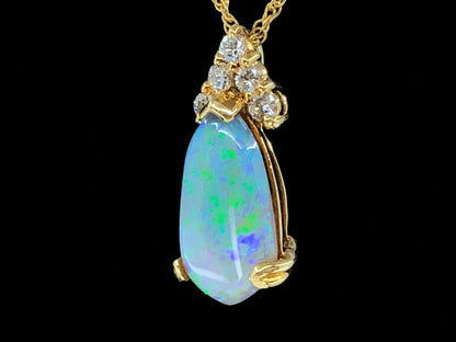 Vintage Precious Opal & Diamond Pendant Necklace in 18K Gold