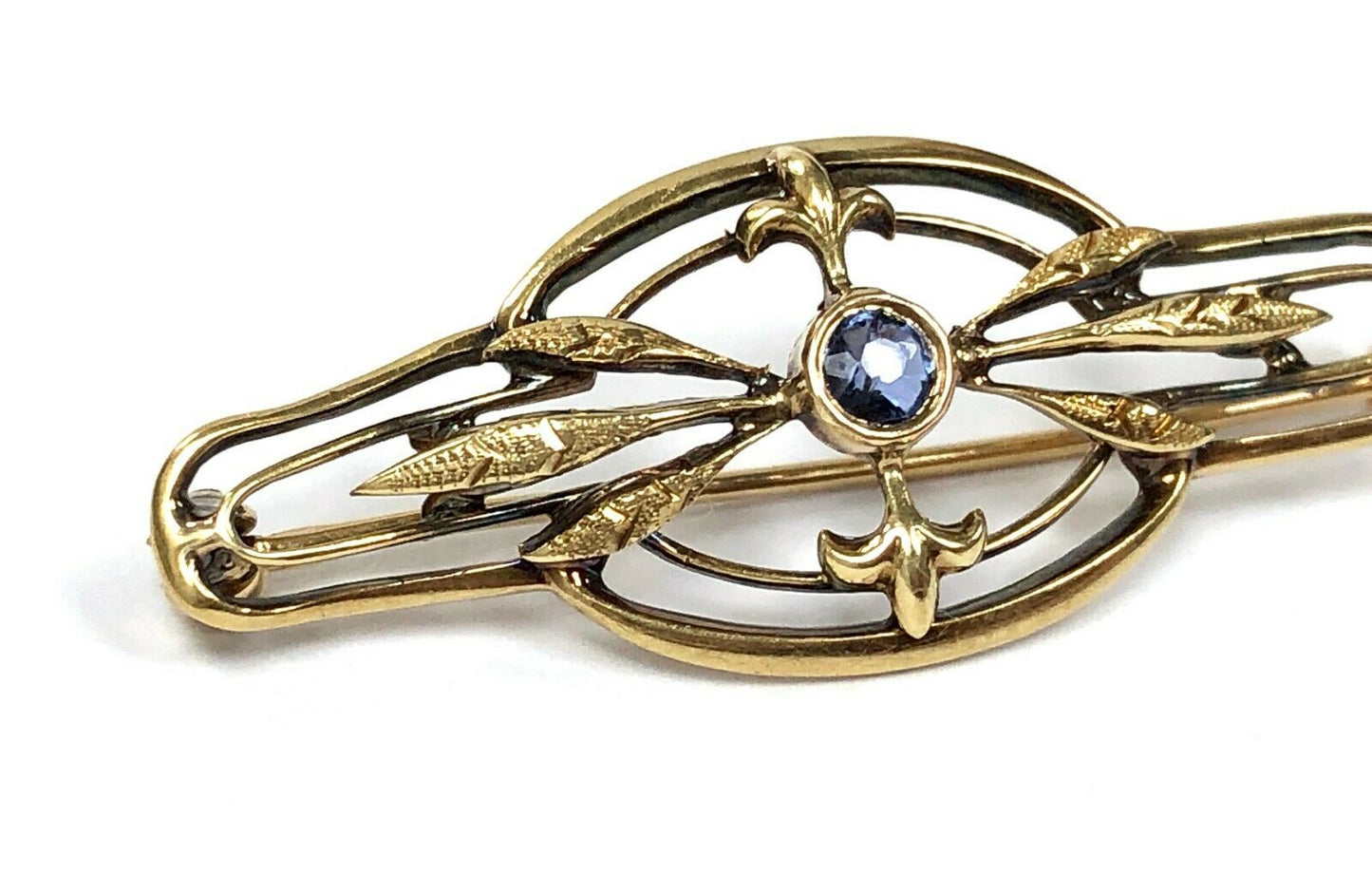 Art Nouveau Era Sapphire Brooch in 14K Gold